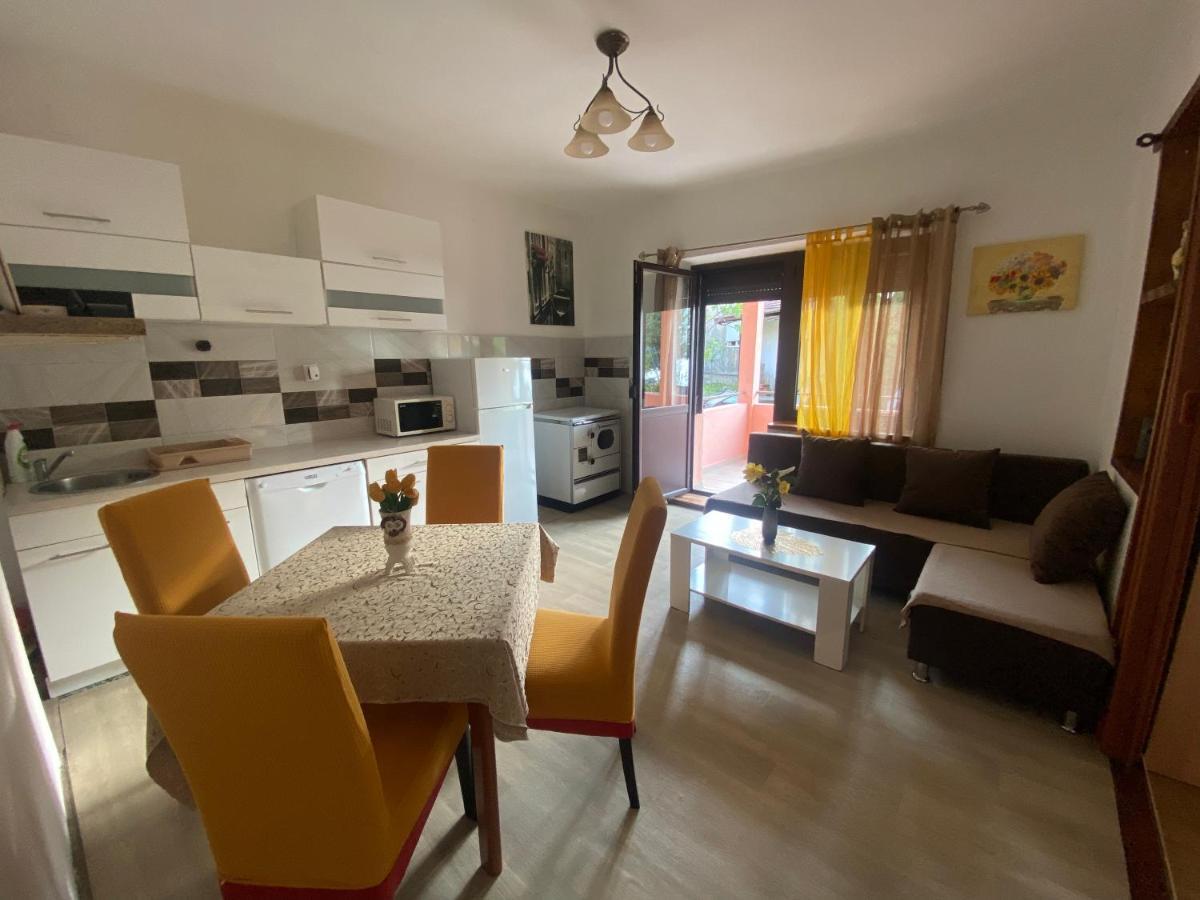 Apartments Vido كوتور المظهر الخارجي الصورة